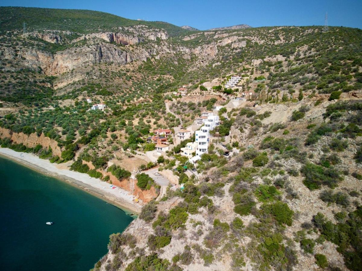 Muses Seaside Villas Parálion Ástros Exterior foto