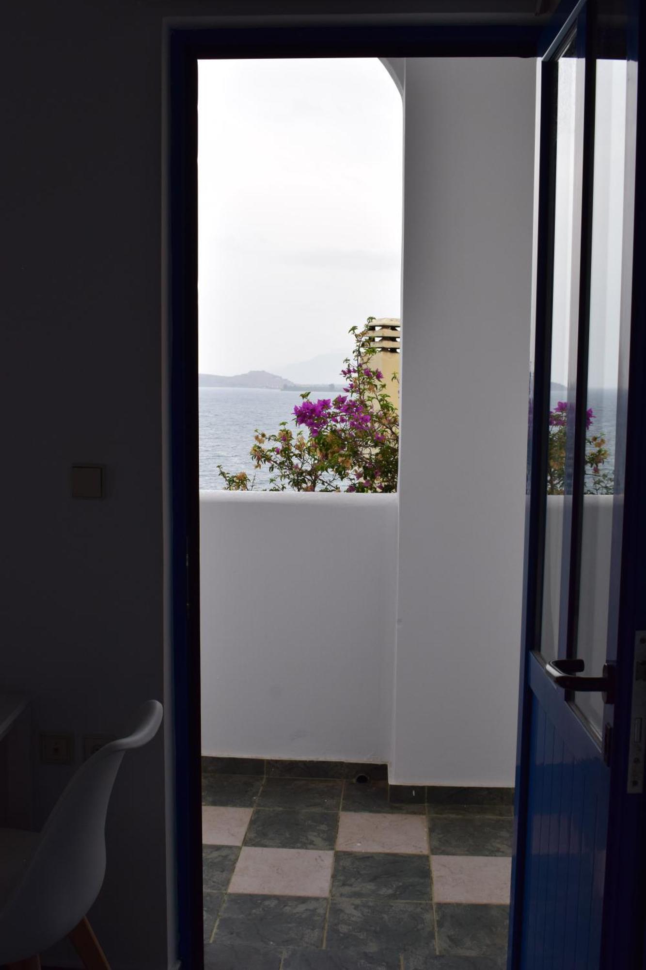 Muses Seaside Villas Parálion Ástros Exterior foto