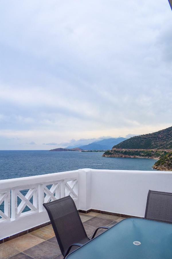 Muses Seaside Villas Parálion Ástros Exterior foto